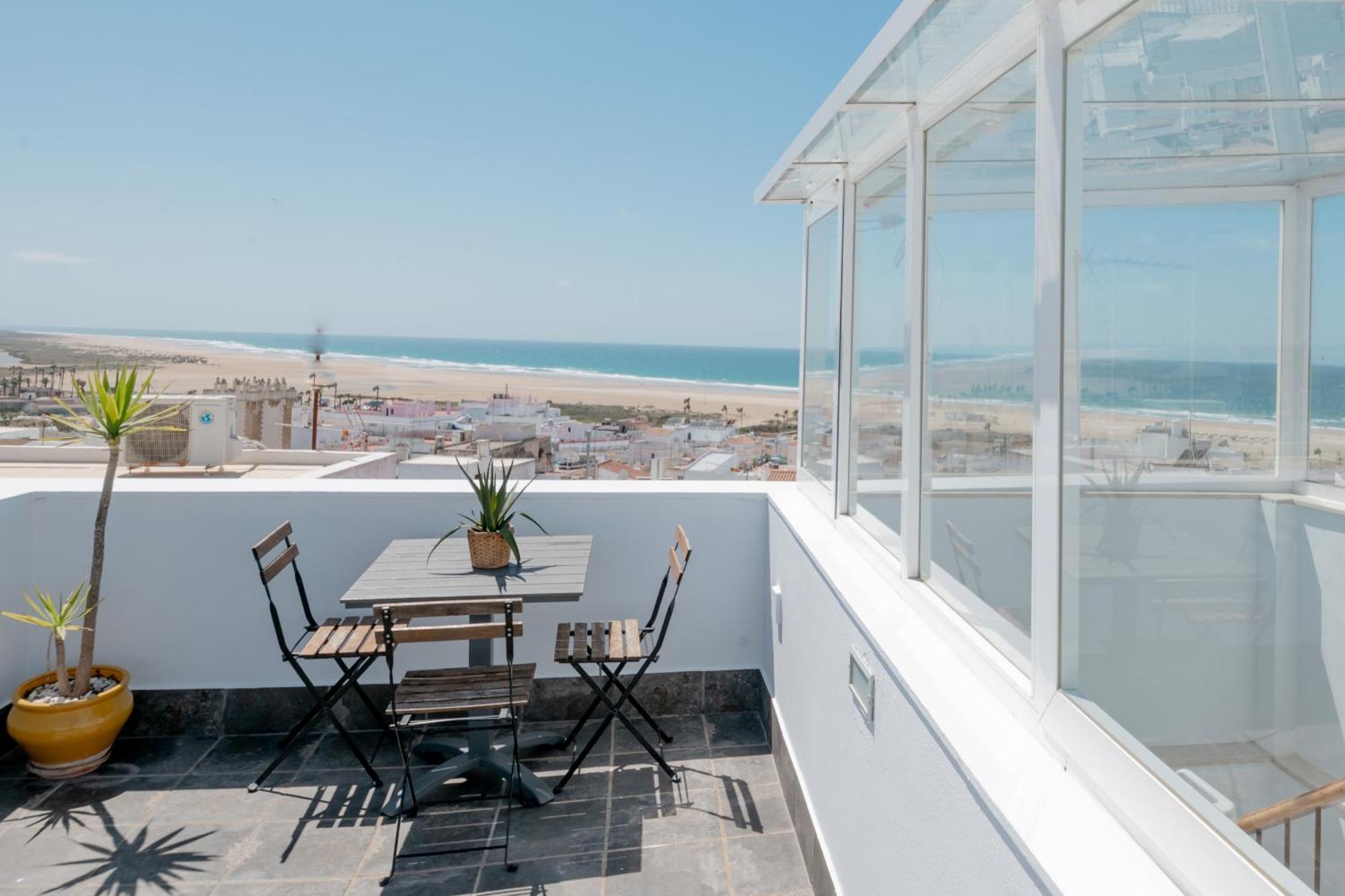 Apartamentos La Vista Conil De La Frontera Exterior foto